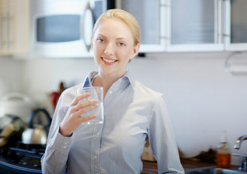 切忌口渴才飲水-孕婦如何健康喝水