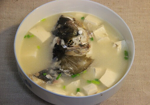 魚頭豆腐湯的做法-魚頭豆腐湯怎麼做？