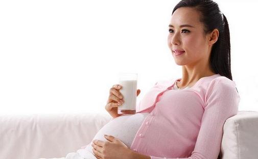 孕婦常喝奶胎兒補鈣效果好