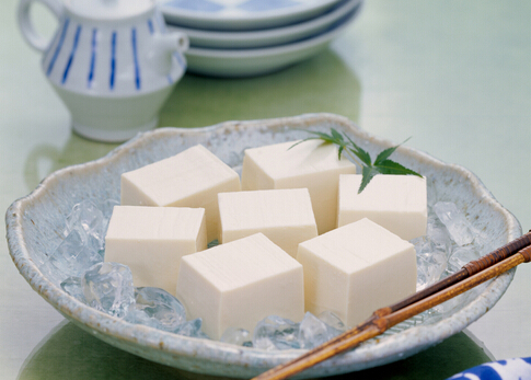 豆腐的食療作用-女性應多吃豆腐
