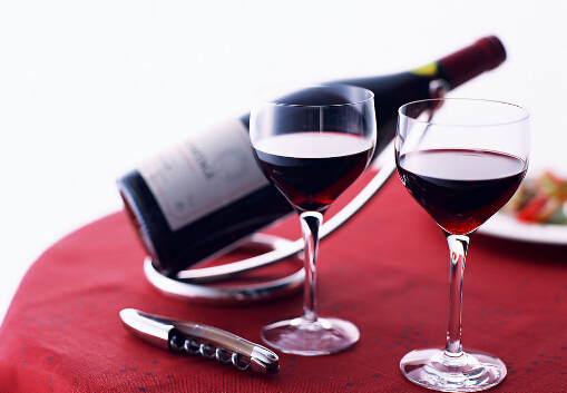 每天喝6杯紅酒導致口腔癌增3倍！
