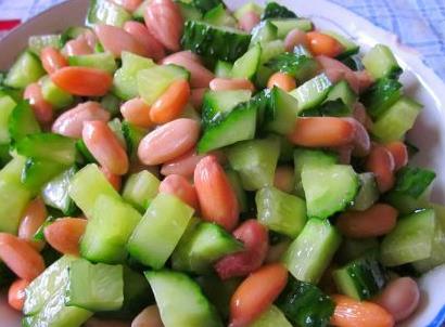 黄瓜与花生能一起吃吗？吃黄瓜拌花生米对身体好吗